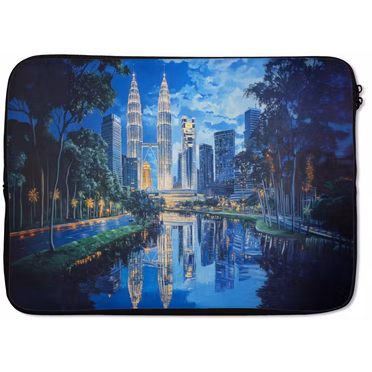 Laptophoes - Stad Kuala Lumpur - Skyline - Wolkenkrabbers - Water — 1