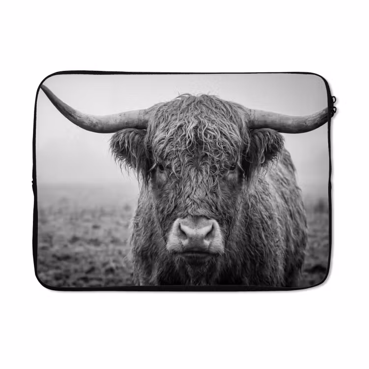 Laptophoes - Schotse hooglander - Zwart - Wit - Gras — 5