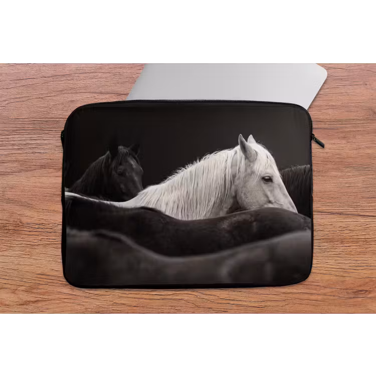 Laptophoes - Paarden - Zwart - Wit - Kudde — 2