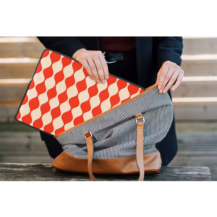 Laptophoes - Golvend patroon - Retro - Rood - Beige — 4