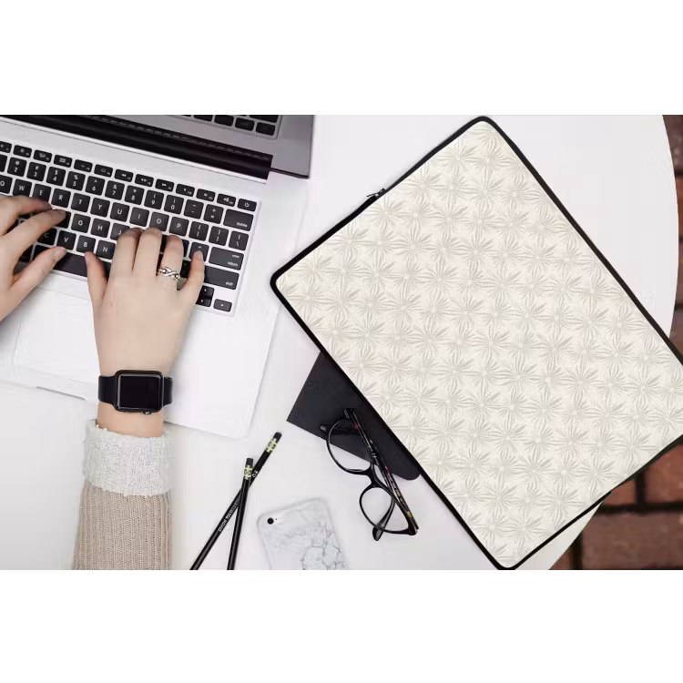 Laptophoes - Patroon - Bloemen - Beige — 3