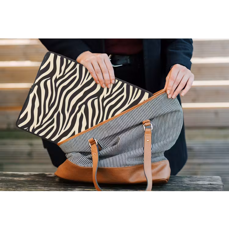 Laptophoes - Zebra - Print - Klassiek - Zwart — 4