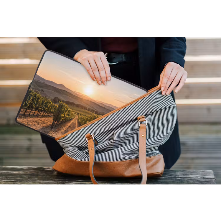 Laptophoes - Wijngaard - Zonsondergang - Landschap — 4