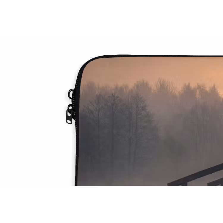 Laptophoes - Brug - Mist - Bomen - Water — 6