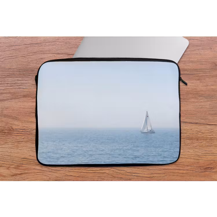 Laptophoes - Horizon - Zeilboot - Zee — 2