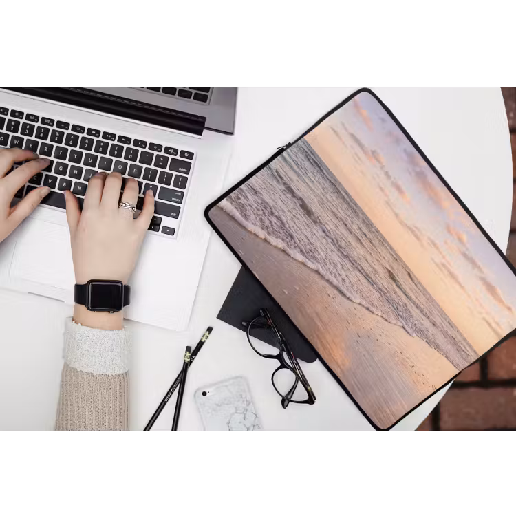Laptophoes - Strand - Branding - Wolken — 3
