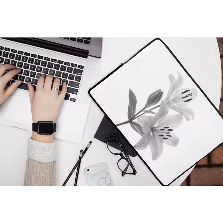 Laptophoes - Lelies - Elegant - Zwart - Wit — 3