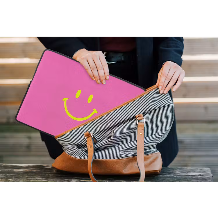 Laptophoes - Smiley - Vrolijk - Roze — 4