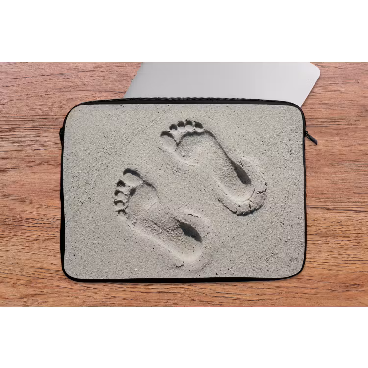 Laptophoes - Voeten - Zand - Zee — 2