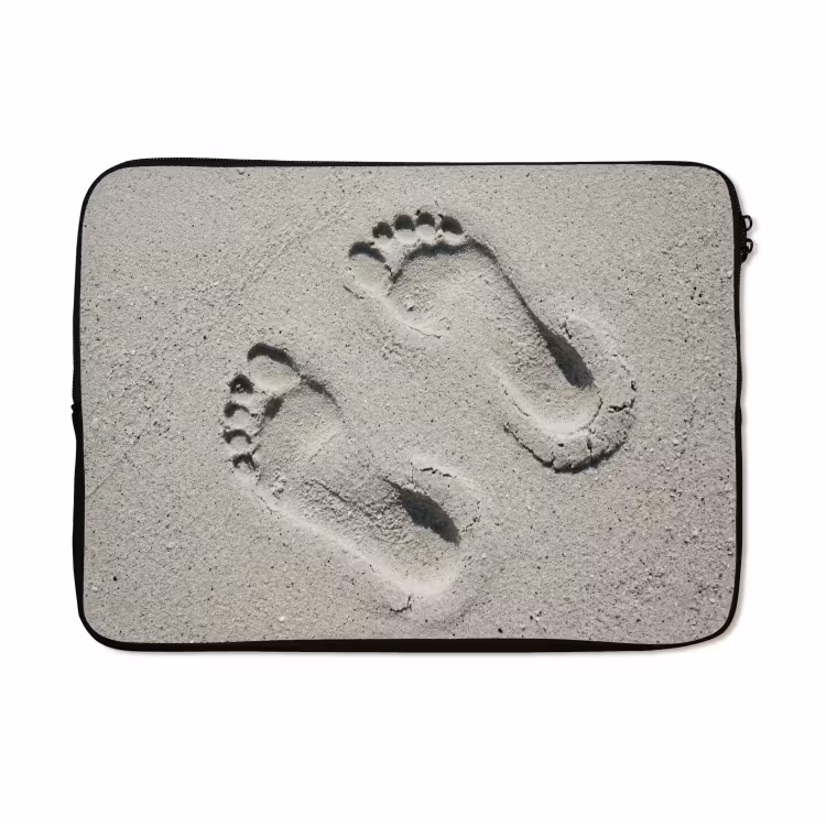 Laptophoes - Voeten - Zand - Zee — 5