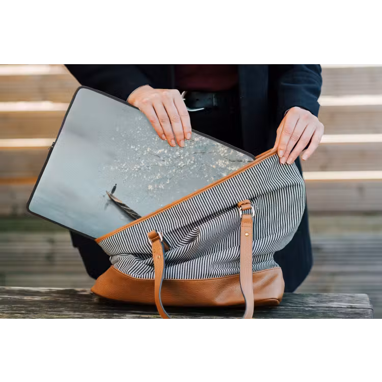 Laptophoes - Bloesems - Minimalistisch - Wateroppervlak - Boot — 4