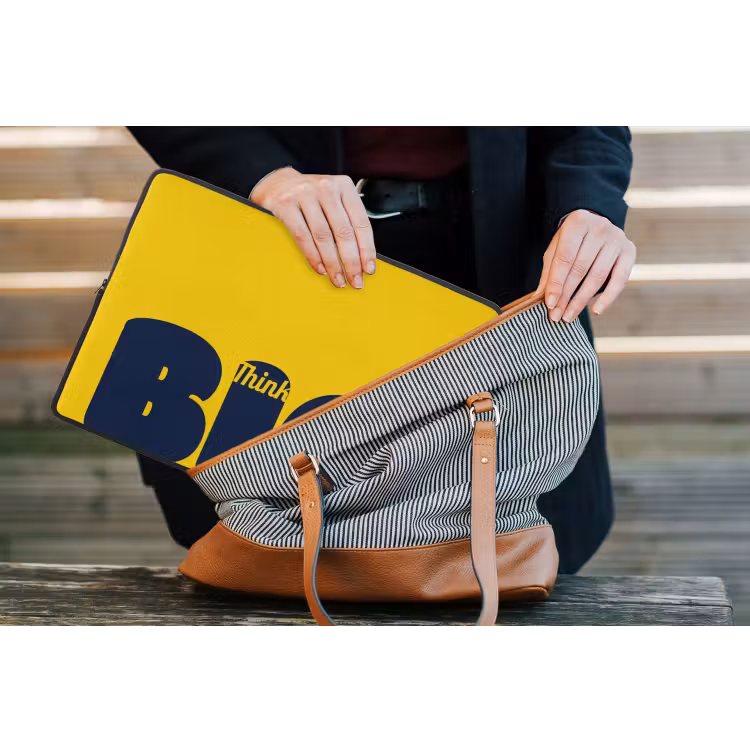 Laptophoes - Geel - Think big - Grafisch — 4