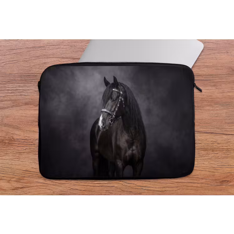 Laptophoes - Portret - Paard - Zwart — 2