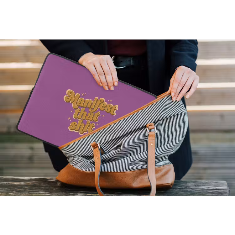 Laptophoes - Manifest that shit - Paars - Glitter — 4