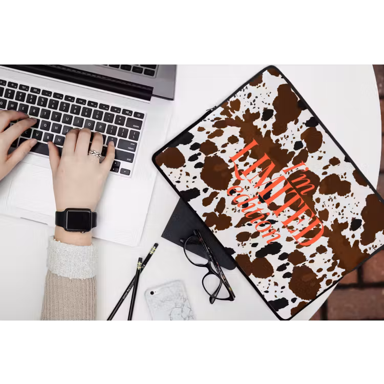 Laptophoes - Koeienprint - Limited edition - Rood — 3