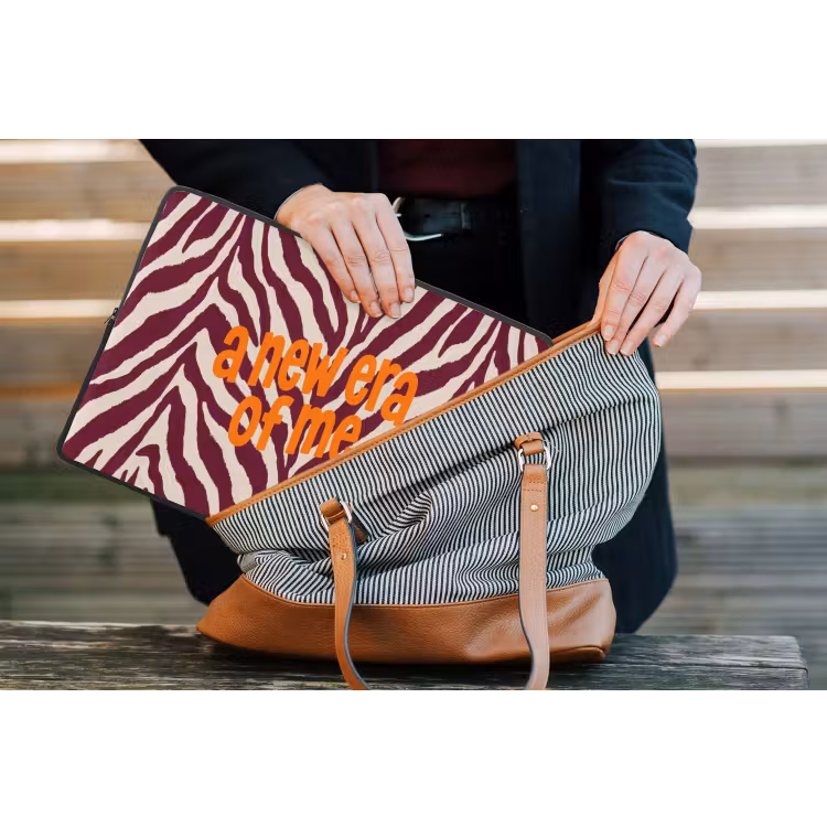 Laptophoes - New era - Bordeaux - Zebraprint — 4
