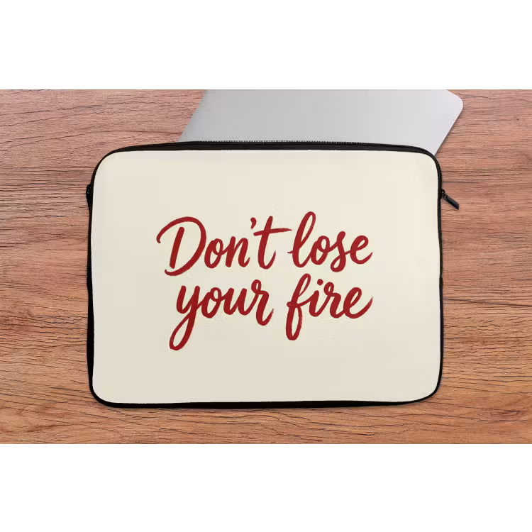 Laptophoes - Don't lose your fire - Rood - Wit - Minimalistisch — 2