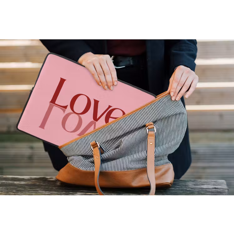 Laptophoes - Love - Roze - Spiegeling — 4
