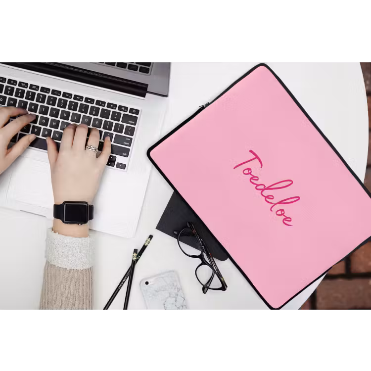 Laptophoes - Toedeloe - Roze - Minimalistisch — 3