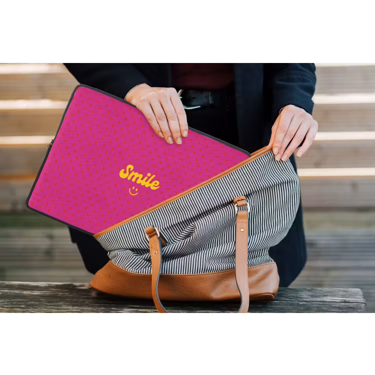 Laptophoes - Smile - Stippen - Geel - Smiley - Roze — 4