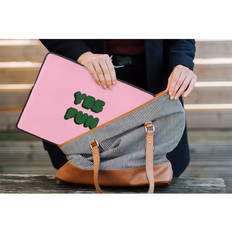 Laptophoes - Yes fun - Groen - Roze — 4
