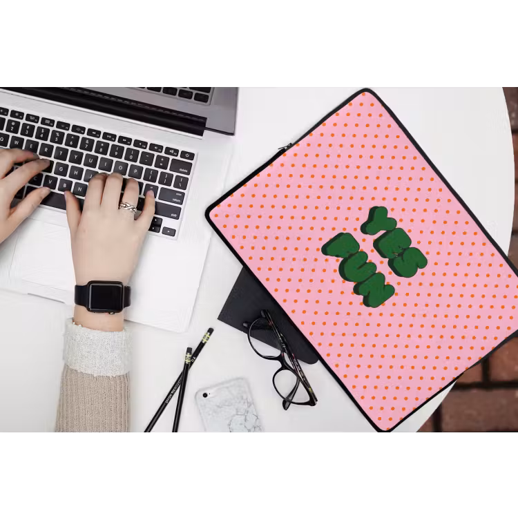 Laptophoes - Yes fun - Groen - Roze - Stippen — 3