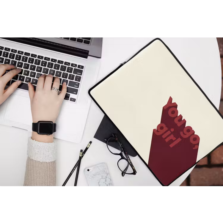 Laptophoes - you go girl - 3D - Rood — 3