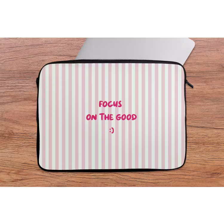 Laptophoes - Focus on the good - Strepen - Roze - Smiley — 2