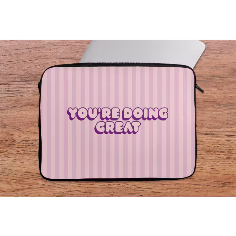 Laptophoes - Paars - Strepen - You're doing great - Schaduw — 2