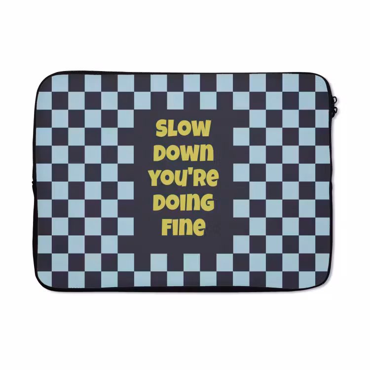Laptophoes - Patroon - Geblok - Blauw - Slow down you're doing fine — 5