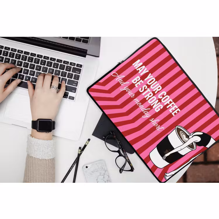 Laptophoes - Roze - Strepen - Koffie - Maandag — 3