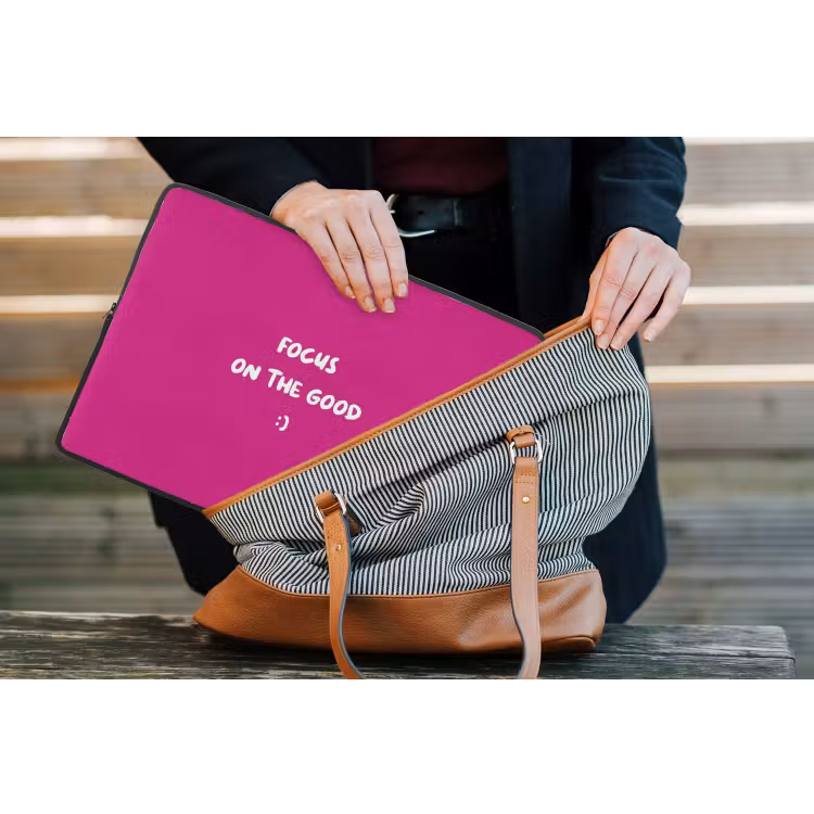 Laptophoes - Focus - Smiley - Roze — 4