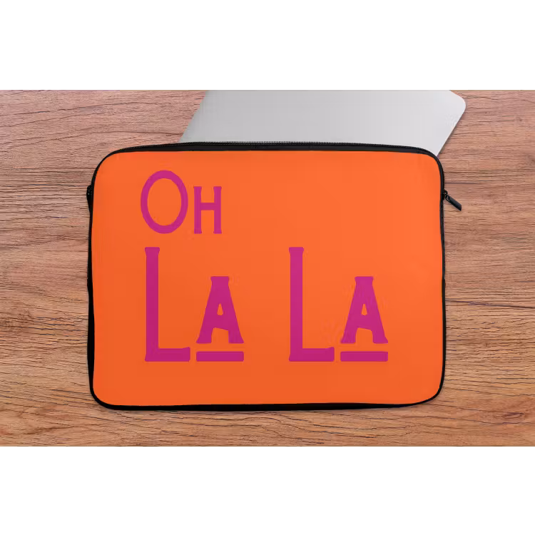 Laptophoes - Oh la la - Oranje - Roze - Scheeflettertype — 2