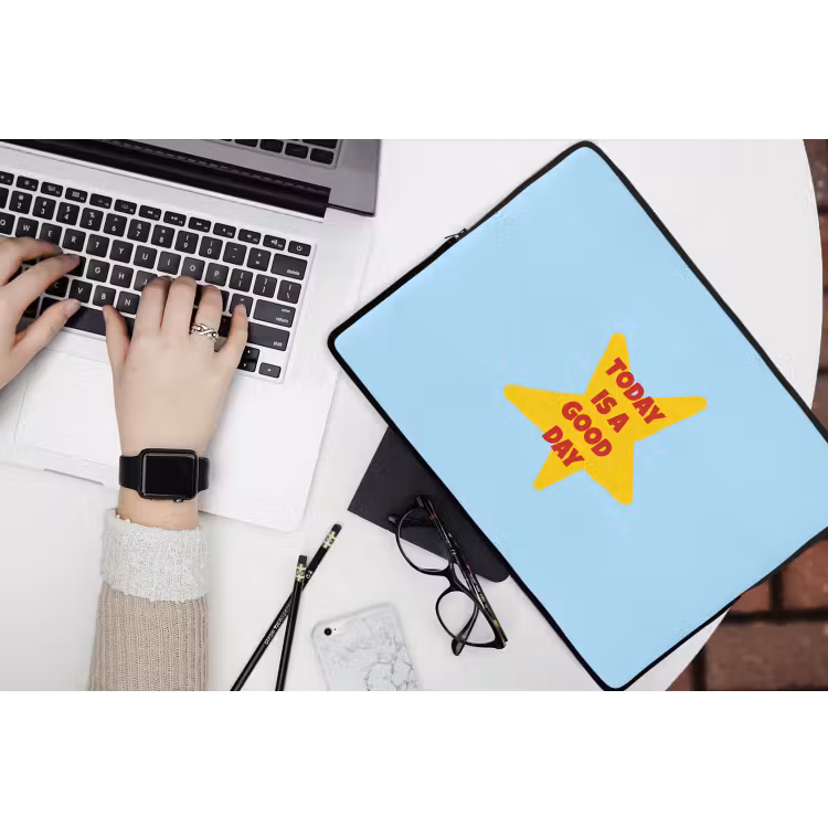 Laptophoes - Ster - Today is a good day - Blauw — 3