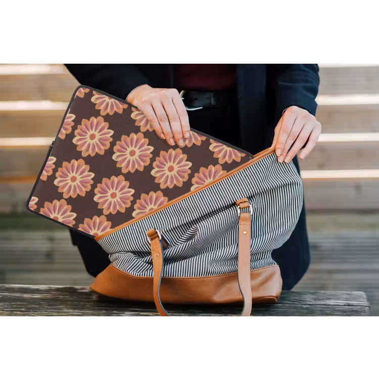 Laptophoes - Bloemen - Patroon - Bruin — 4