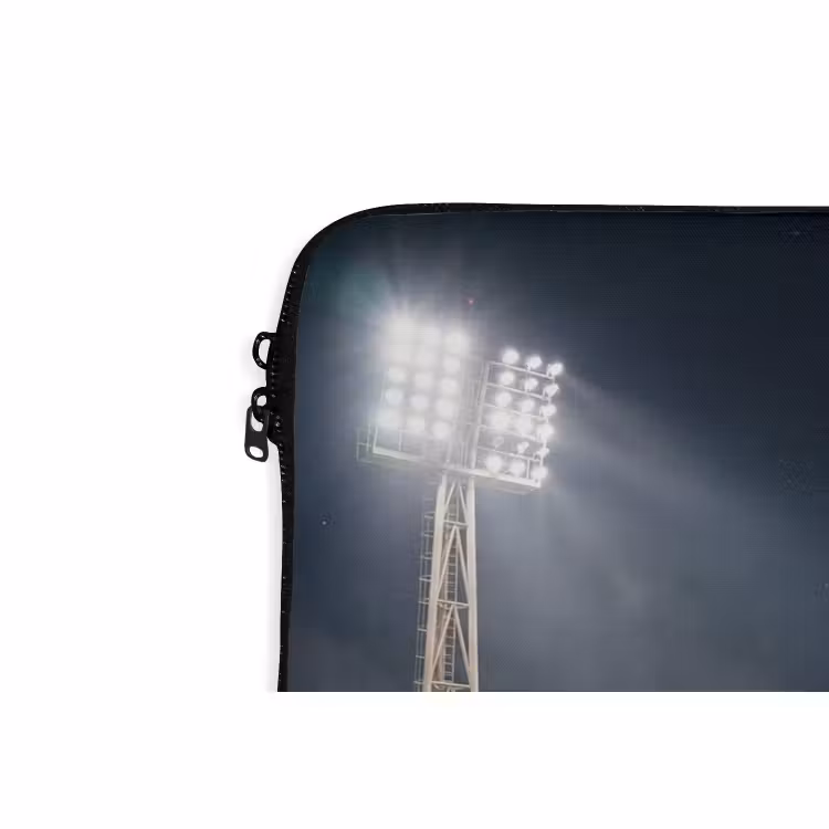 Laptophoes - Stadion - Lichtmast - Sport - Nacht — 6