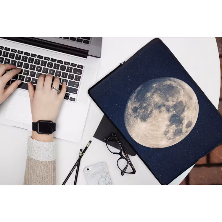 Laptophoes - Ruimte - Maan - Kosmos — 3