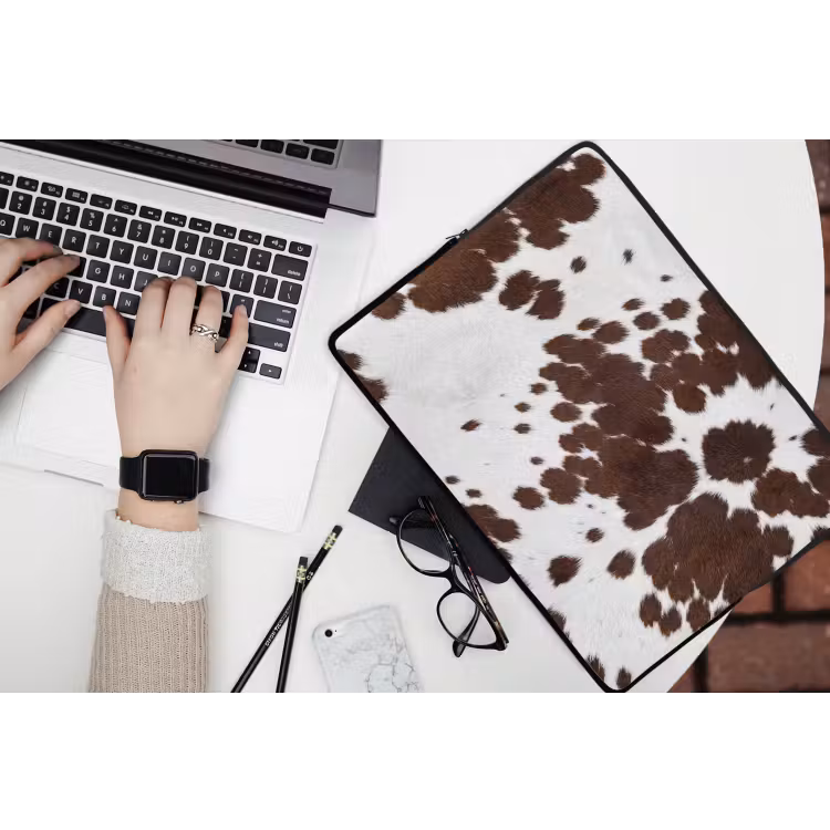 Laptophoes - Koeienhuid - Klassiek - Bruin — 3