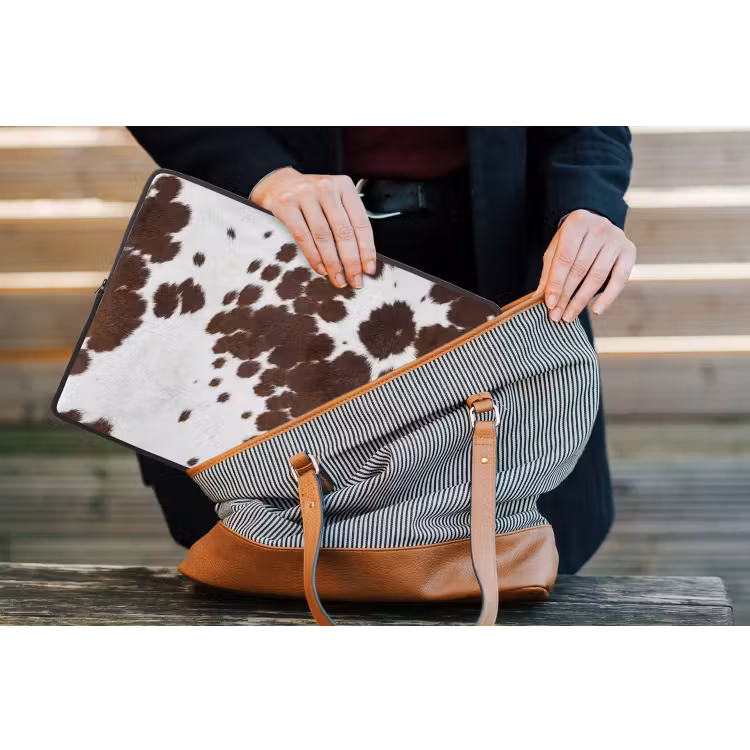 Laptophoes - Koeienhuid - Klassiek - Bruin — 4