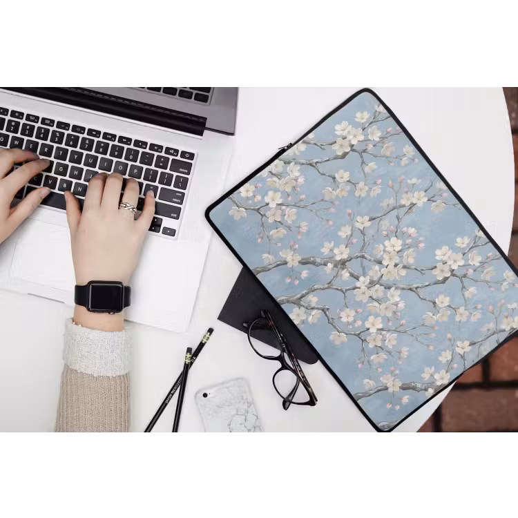 Laptophoes - Takken - Kersenbloesem - Blauw — 3