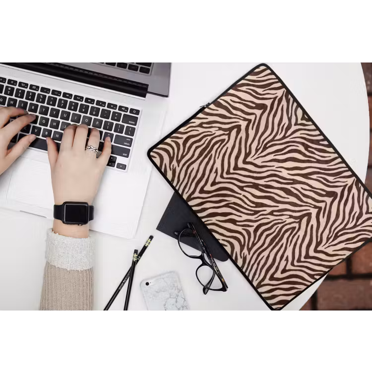 Laptophoes - Zebra - Strepen - Bruin — 3