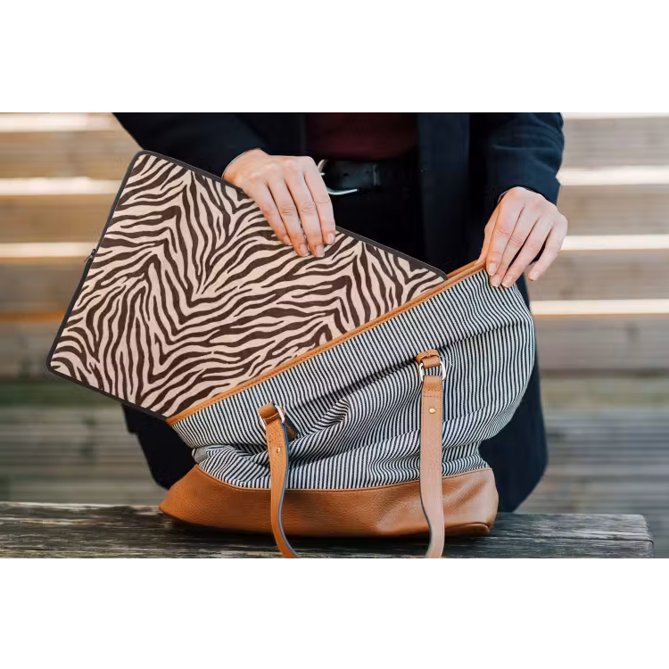 Laptophoes - Zebra - Strepen - Bruin — 4