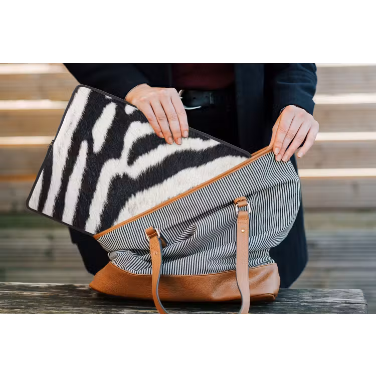 Laptophoes - Zebra - Vacht - Klassiek - Zwart - Wit — 4