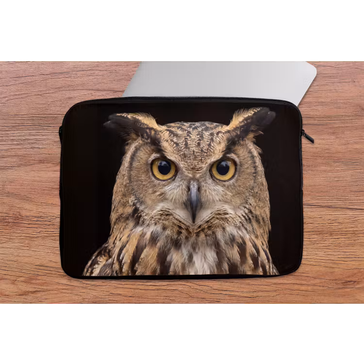 Laptophoes - Oehoe - Uil - Portret - Bruin — 2