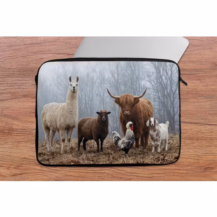 Laptophoes - Boerderijdieren - Groep - Mist - Natuur - Rustiek — 2