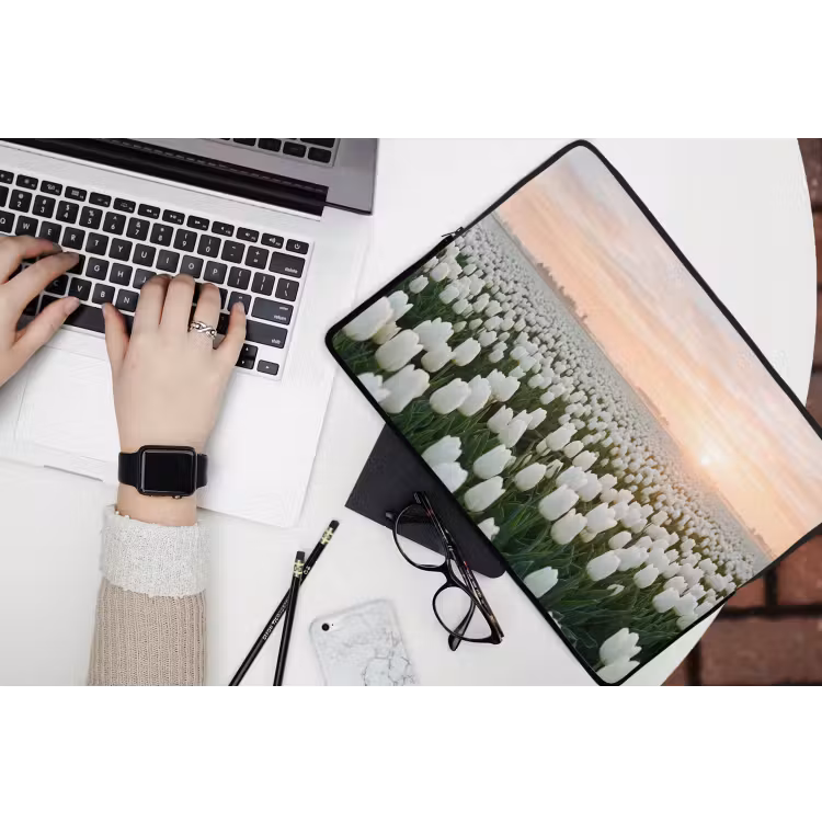 Laptophoes - Tulpen - Landschap - Wit — 3