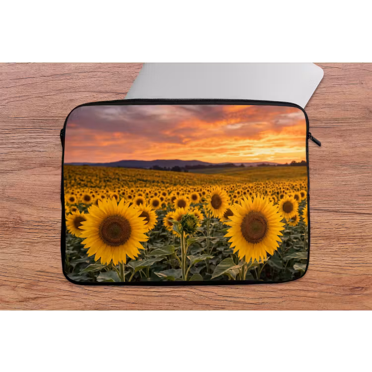 Laptophoes - Zonnebloemen - Heuvellandschap - Geel — 2