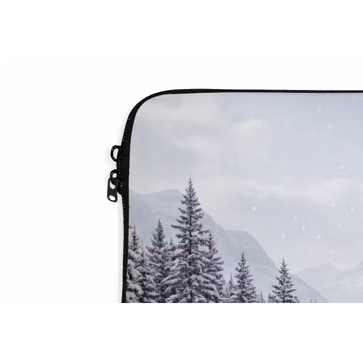 Laptophoes - Sneeuwlandschap - Bergen - Rivier - Winter — 6