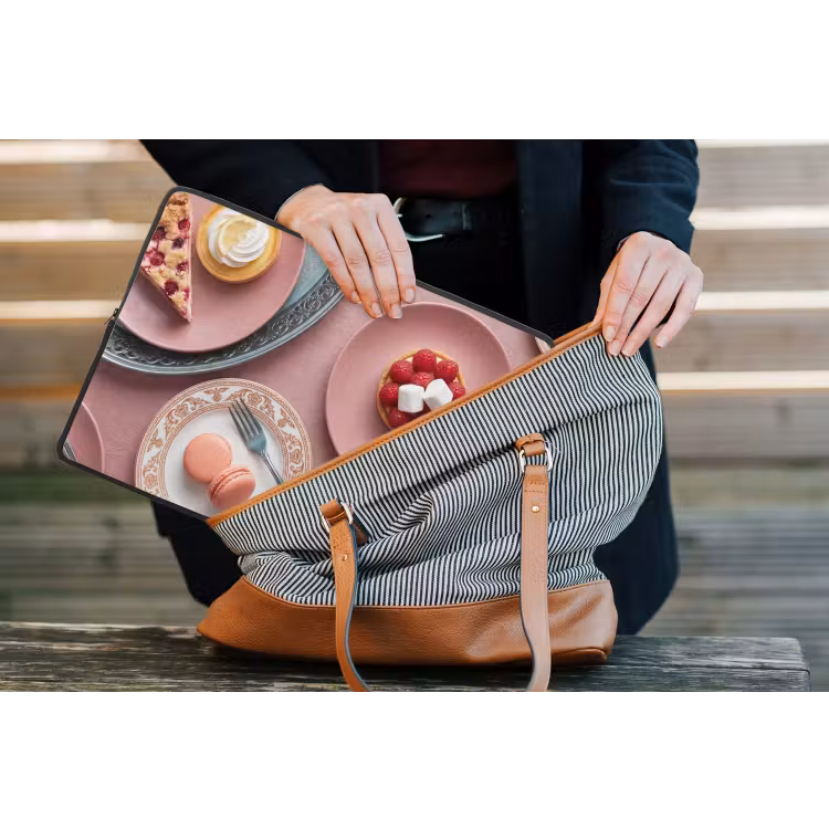 Laptophoes - Dessert - Taart - Gebak - Zoet - Roze — 4