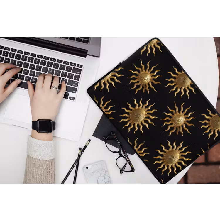 Laptophoes - Zon - Patroon - Luxe - Goud - Zwart — 3